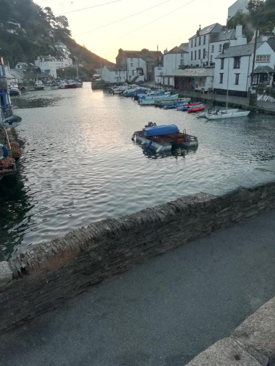 The House On The Props Bed and Breakfast Polperro Buitenkant foto