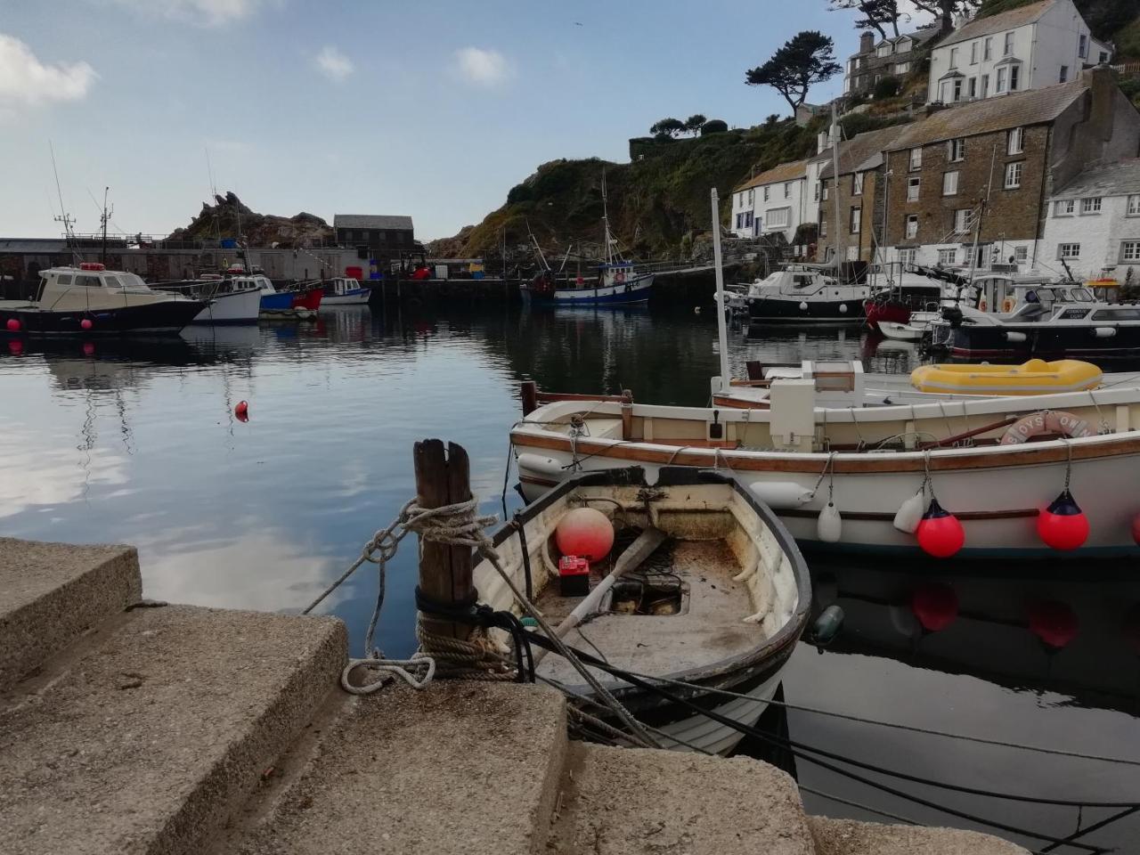 The House On The Props Bed and Breakfast Polperro Buitenkant foto