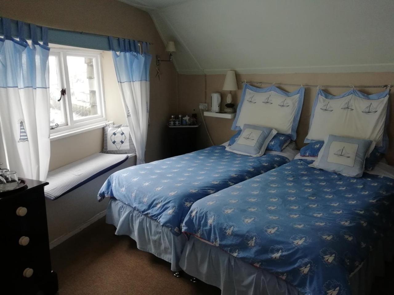 The House On The Props Bed and Breakfast Polperro Buitenkant foto